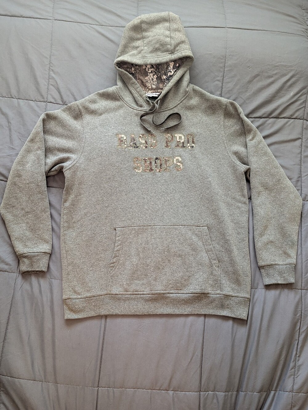Bass Pro Shops Gray Hoodie Sweatshirt Camo Logo Camouflage Lined Hood XL